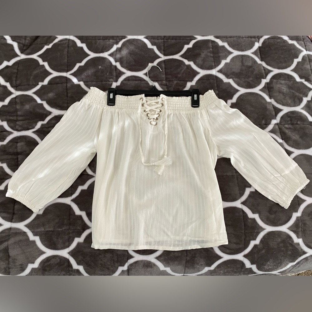 VENUS Cream Off-Shoulder Lace-Up Peasant Blouse
